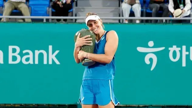 Após virada emocionante, Bia Haddad é campeã do Torneio de Seul