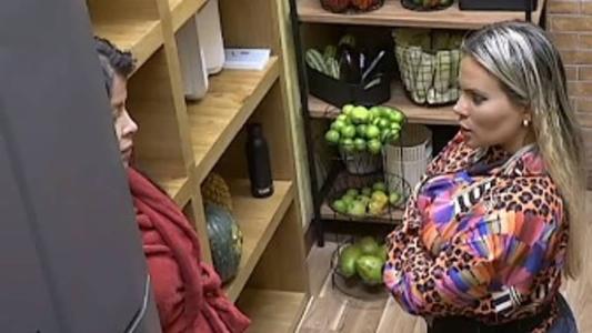 Kally fala de Nadja com Jaquelline