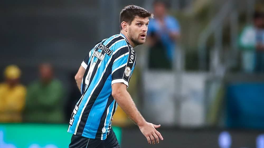 Kannemann é baixa no Grêmio para enfrentar o América no Brasileirão