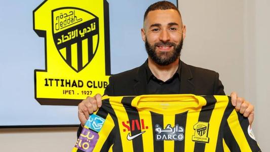 Karim Benzema, junto do lateral brasileiro Marcelo, é o recordista de títulos pelo Real Madrid