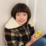 Atriz de 'The Big Bang Theory' anuncia que está livre do câncer