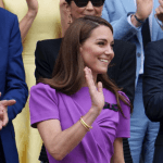 Biógrafa da Família Real diz que Kate Middleton deve deixar a Inglaterra e 'obviamente não está bem'