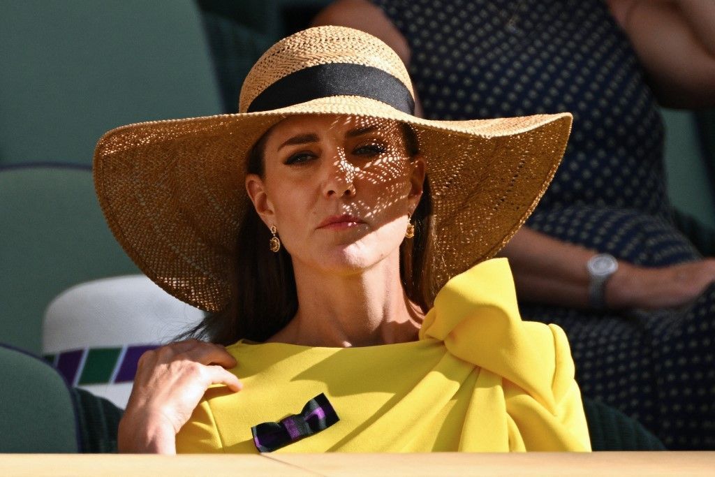 Kate Middleton 'se sente culpada' por se ausentar dos deveres reais enquanto trata câncer