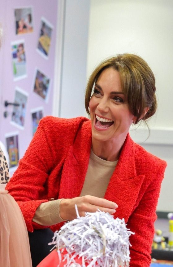 Em tratamento contra câncer, Kate Middleton tem novo retrato divulgado