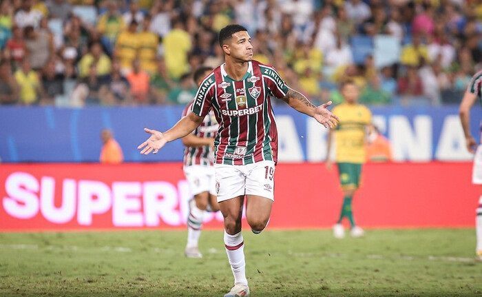 Artilheiro de Mano Menezes: conheça o jovem Kauã Elias destaque do Fluminense