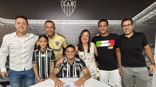 Kawê, atacante do Atlético
