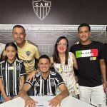Atlético assina contrato profissional com destaque da base; multa é de R$ 260 milhões