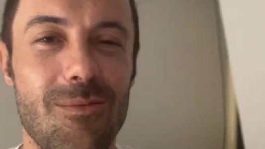 Kayky Brito aparece nas redes sociais e agradece carinho