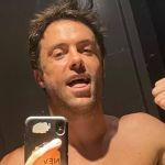 Kayky Brito mostra sessões de fisioterapia após atropelamento