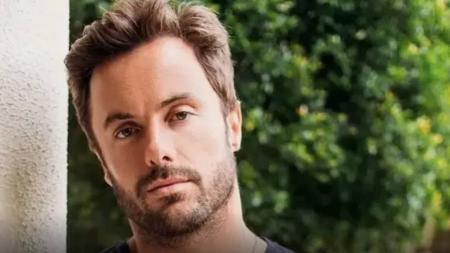Kayky Brito passa por tratamentos fonoaudiológicos e fisioterapêuticos para se reabilitar após tratamento