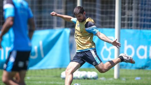 Kennemann, zagueiro do Grêmio