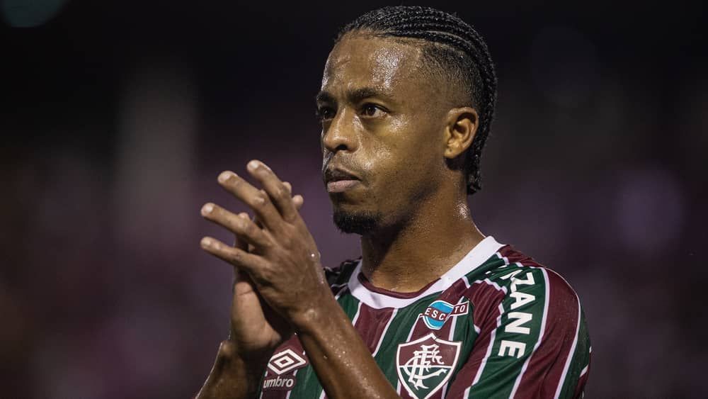 Keno encerra longo jejum com atuação de gala e vira esperança no Fluminense