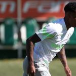 Kevin é efetivado 'de vez' ao profissional do Palmeiras; conheça o jovem