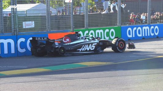 Kevin Magnussen bateu o carro na 55ª volta do GP da Austrália