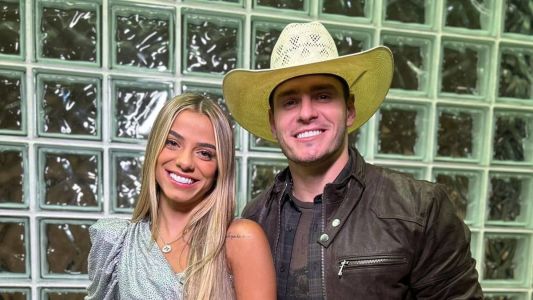 Key e Gustavo posaram juntos para foto