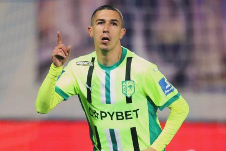 Cantalapiedra comemora gol pelo AEK Larnaca, do Chipre, seu último clube
