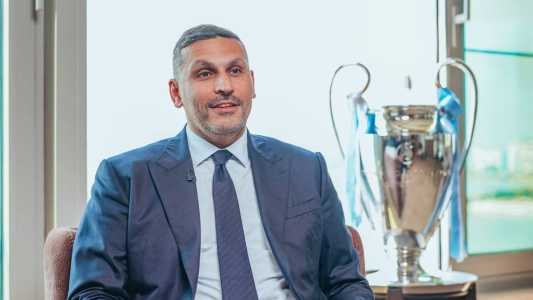 Khaldoon Al Mubarak, presidente do Manchester City