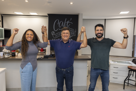 Kika, Carlos Viana e Fred Aisc.png