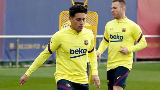 Kike Saverio em treino do Barcelona