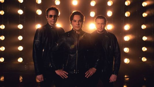 Kiko, Leandro e Bruno voltam aos palcos como o trio KLB, que embalou gerações de adolescentes nos anos 2000