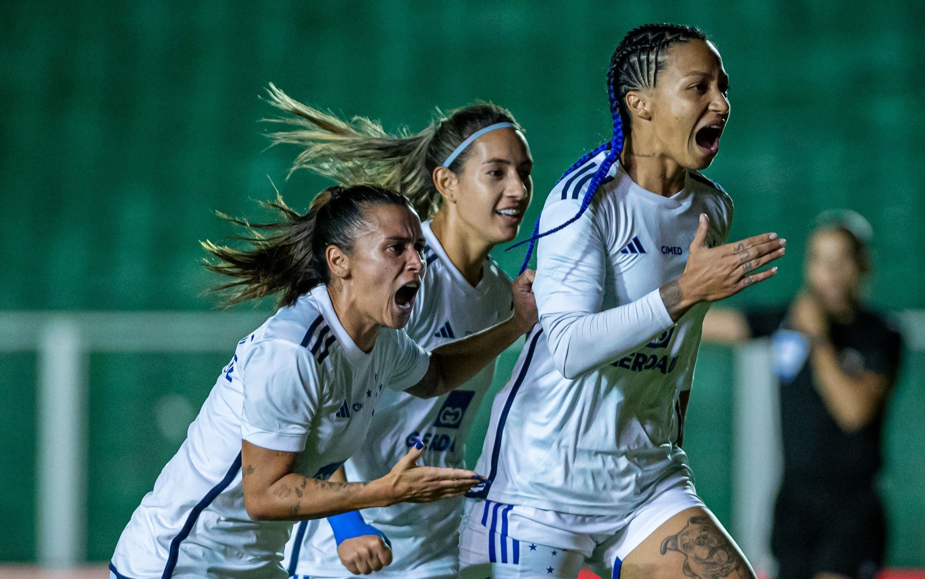Cruzeiro goleia Avaí Kindermann e garante vaga na final da Supercopa Feminina