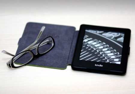 Sem incentivo e educação, Brasil enfrenta crise no gosto pela leitura, dizem livreiros