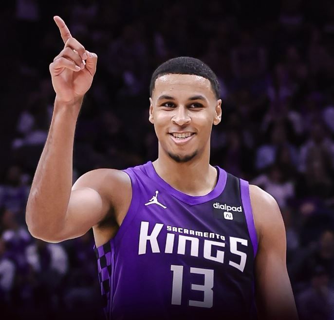NBA: Keegan Murray tem noite brilhante e estabelece recorde no Sacramento Kings