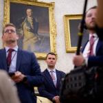 Em inglês, Nikolas fala sobre tiro que matou aliado de Trump em evento universitário