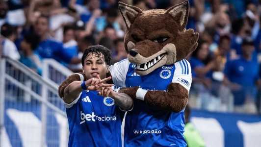 Kaio Jorge comemora em Cruzeiro 5 x 0 Uberlândia, pelo Campeonato Mineiro 2026