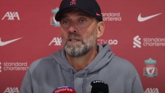 Klopp já havia pedido para torcedores não cantarem a música