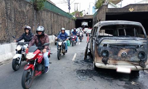 kombi incendio juiz de fora avenida rio branco mergulhão