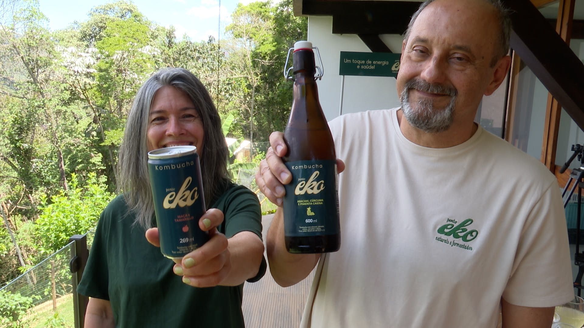 Casal investe na produção de kombucha, mirando mercado em expansão; saiba o que é e para que serve