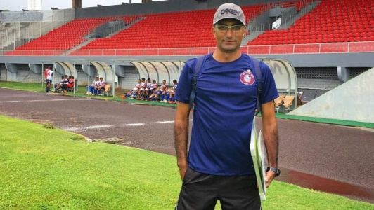 Koosha Delshad ficou apenas dois dias no Comercial-PI