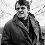 Morre escritor Milan Kundera aos 94 anos 