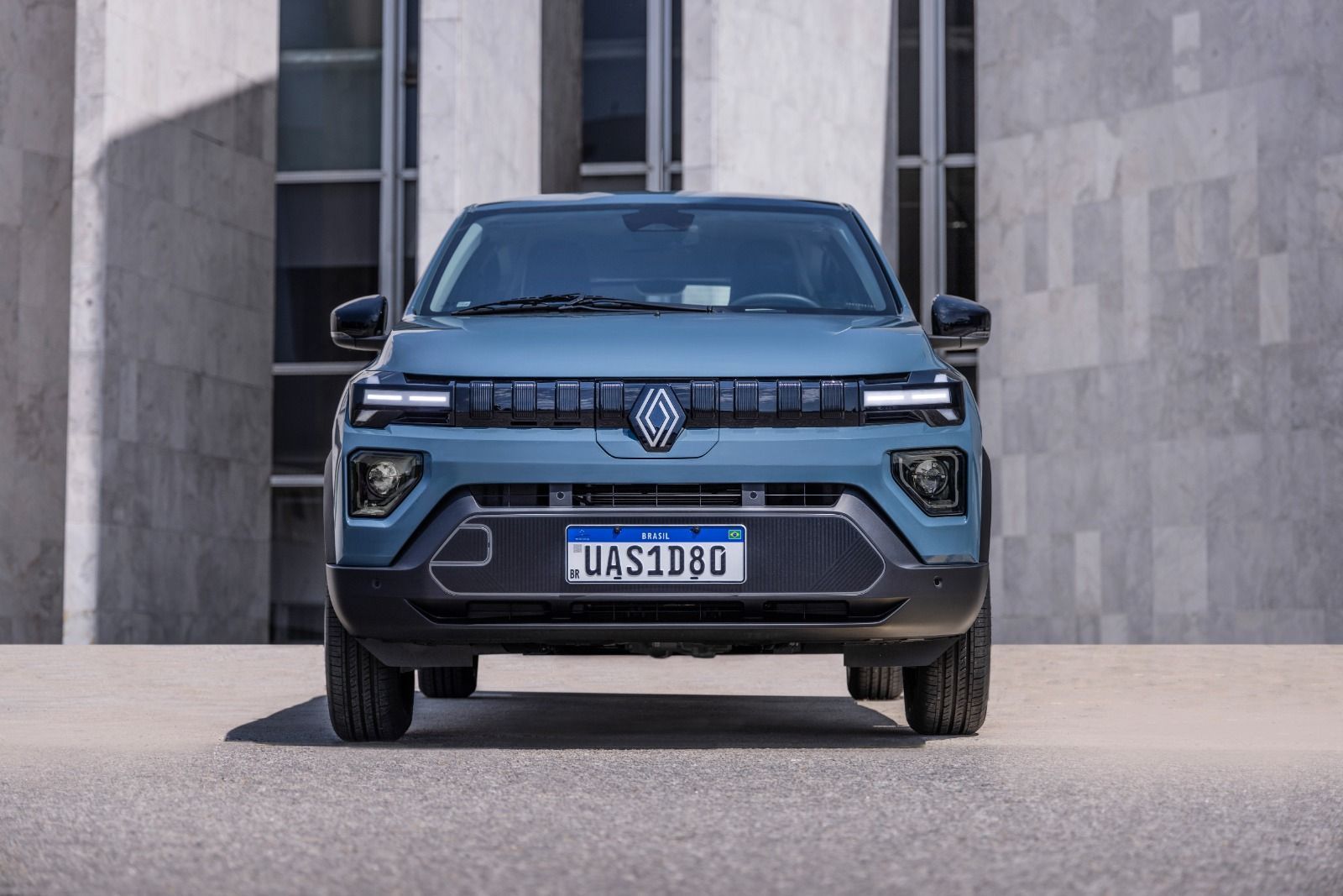 Novo Renault Kwid E-Tech estreia como o elétrico mais barato do Brasil