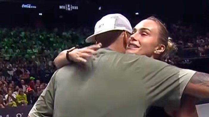 Kyrgios supera Sabalenka em 'Guerra dos Sexos' apolítica e despretensiosa