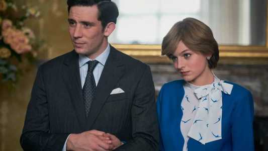 Elizabeth Debicki interpreta Lady Di em 'The Crown'