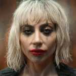 Lady Gaga agarra e beija mulher em cena de 'Coringa 2'; vídeo