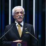 Aos 83 anos, Lael Varella toma posse como senador para mandato de 21 dias