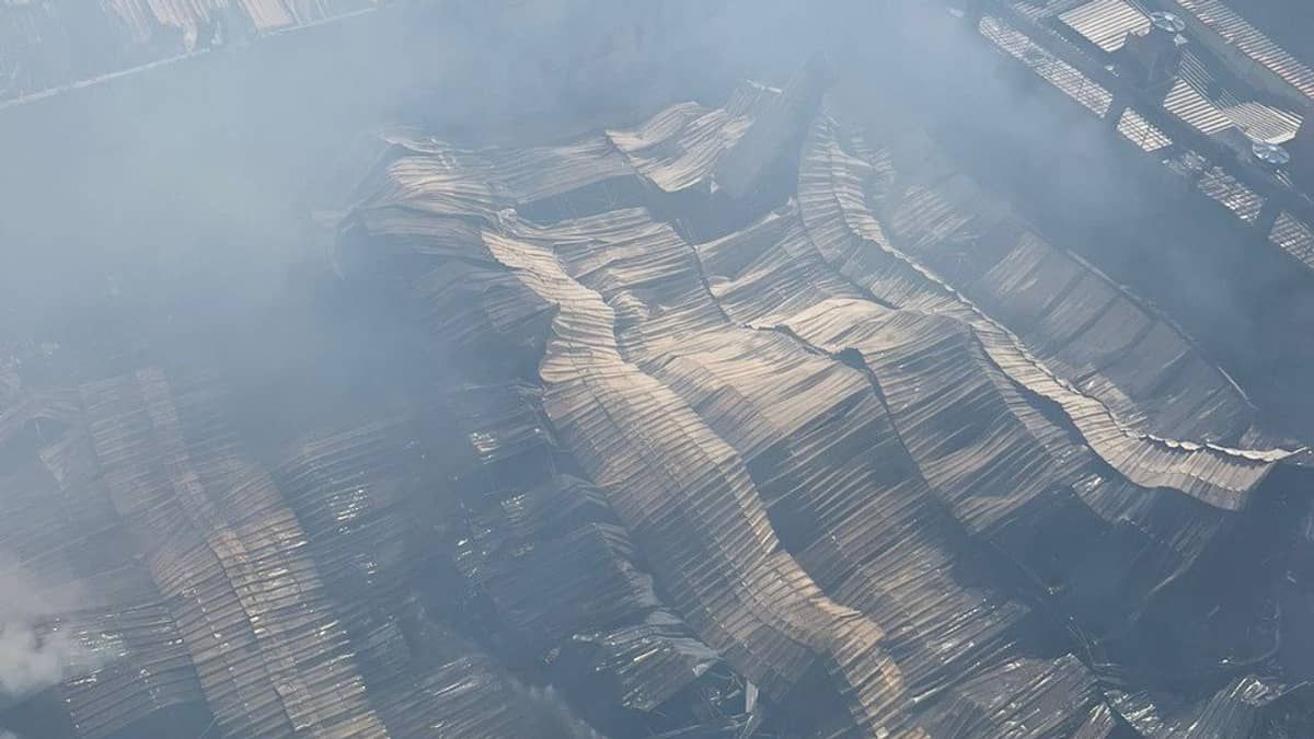 Incêndio em empresa de eventos: laje de galpão em BH tem ‘risco muito alto’ de desabar