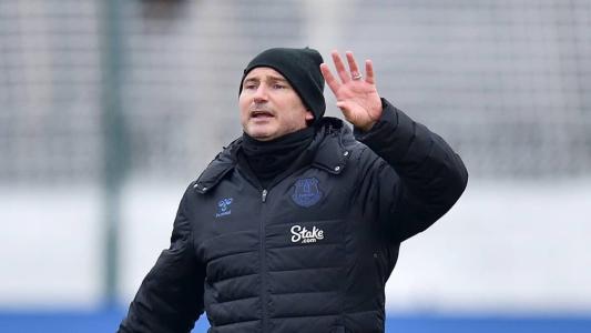 Lampard ajudou o Everton a escapar do rebaixamento na temporada passada, mas não resistiu aos maus resultados na atual edição da Premier League
