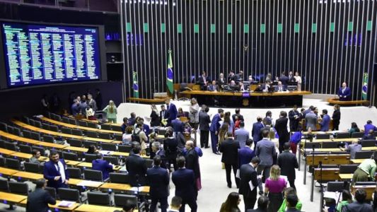 Lançamento do novo PAC pode ser adiado e marco fiscal não tem acordo para ser apreciado na Câmara