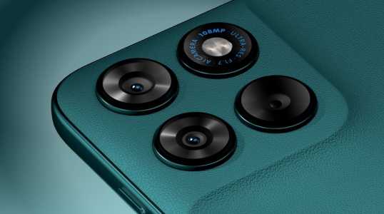 Motorola G77