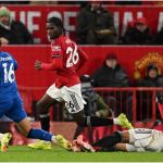 Brasileiros marcam, e United cede empate ao Bournemouth pela Premier League