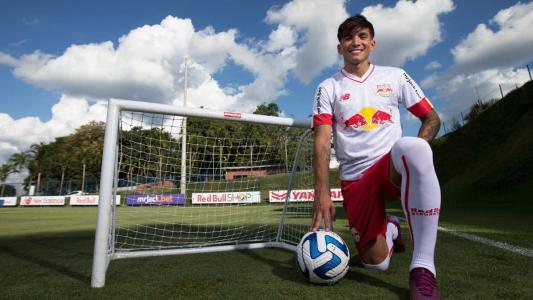 Laquintana foi oficializado como reforço do RB Bragantino
