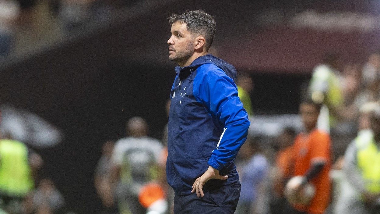 Larcamón diz o que espera do Cruzeiro na estreia da Copa Sul-Americana