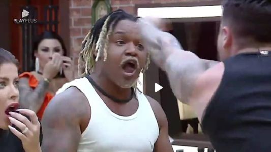 Laranjinha e Lucas discutem feio em A Fazenda 15