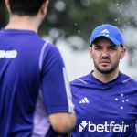 Cruzeiro enfrenta Tombense em Ipatinga e inicia busca por vaga na final do Mineiro