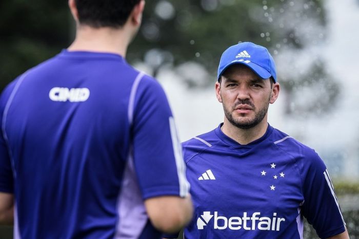 Larcamón, técnico do Cruzeiro
