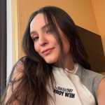 Larissa Manoela dá entrada em clínica médica e compartilha detalhes de tratamento
